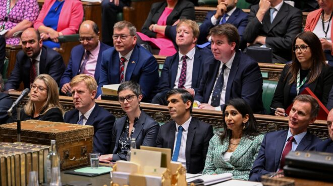 βρετανία-πρόδρομος-συντριβής-το-2024-φαί-562530313