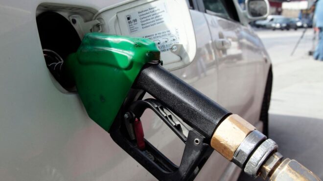 η-ζήτηση-βενζίνης-στις-ηπα-και-η-πράσιν-562539520