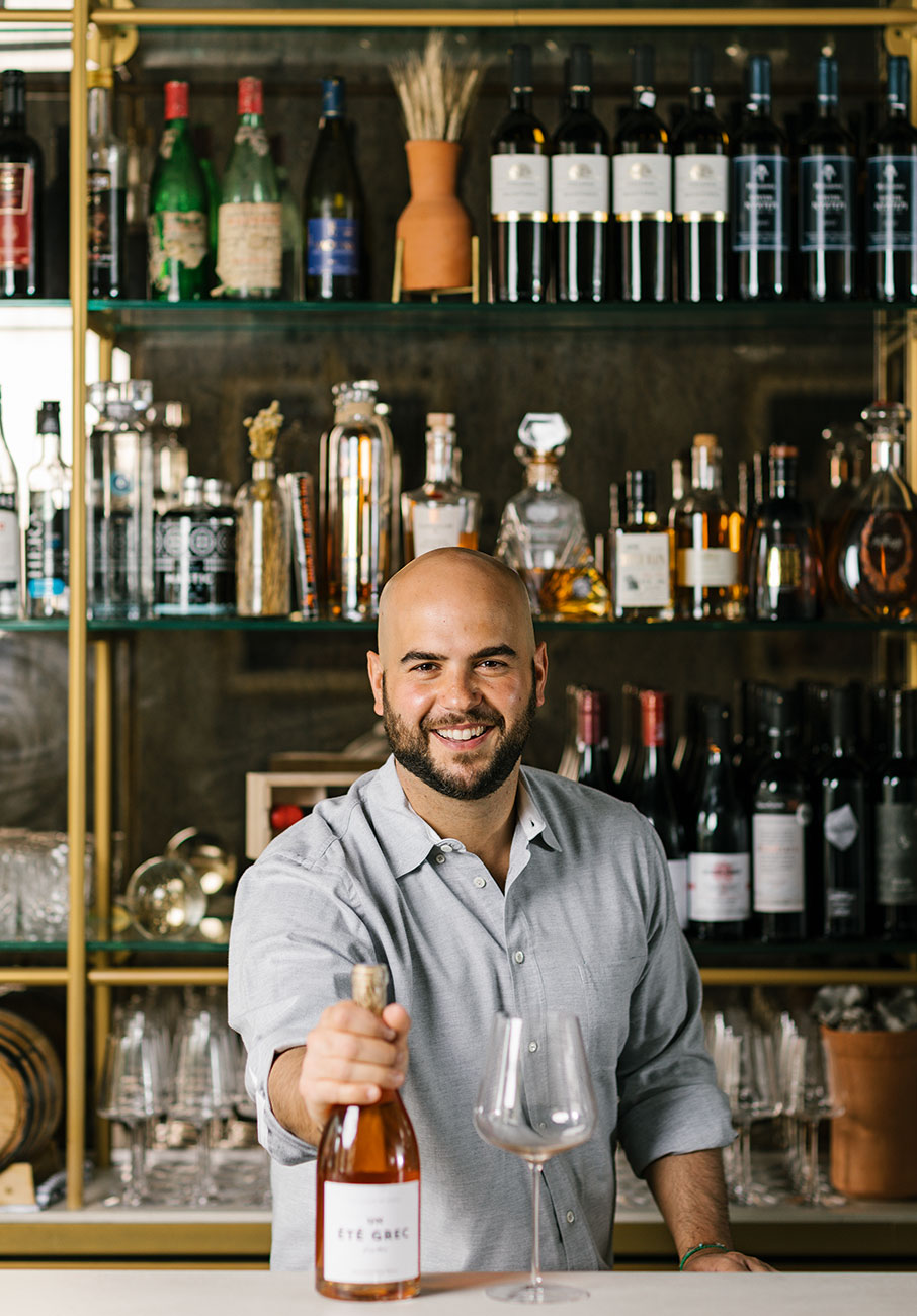 Τι είναι το Bar Vlaha που έχει κατακτήσει τη Βοστώνη;-2