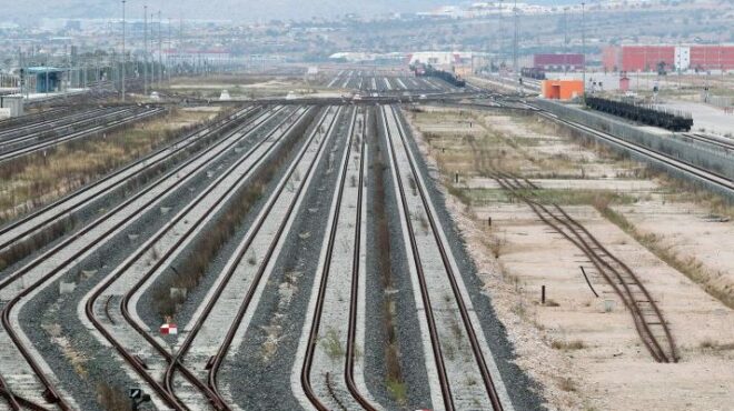 πεντάμηνη-παράταση-σε-hellenic-train-damco-για-θριάσ-562542550