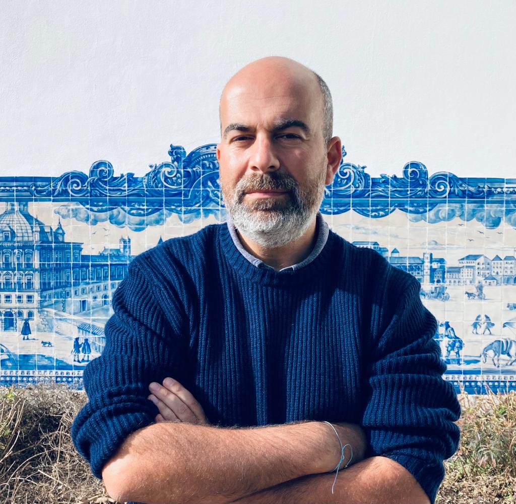 Ο φακός αγαπά το γαλάζιο-1