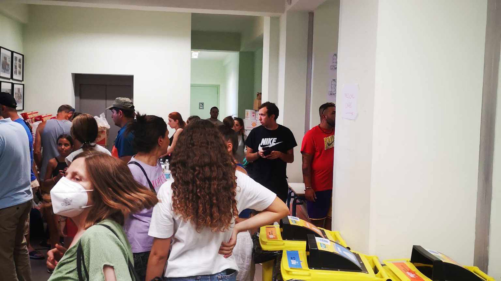 Ρόδος: Το συγκινητικό κύμα αλληλεγγύης και το «ευχαριστώ» των τουριστών-8