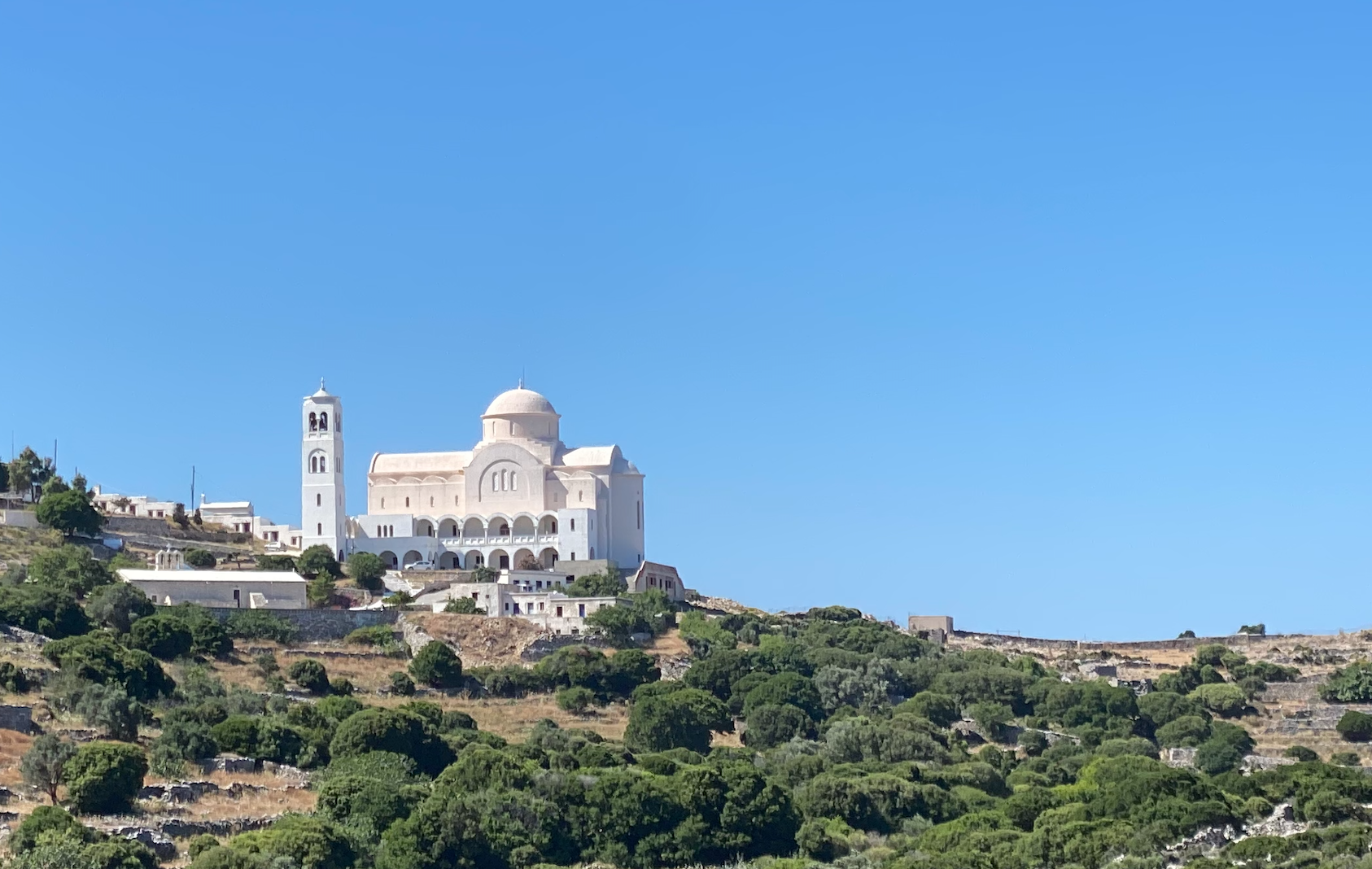 Τα εκατοντάδες πανέμορφα βυζαντινά εκκλησάκια και ο κολοσσιαίος ναός της Νάξου-3