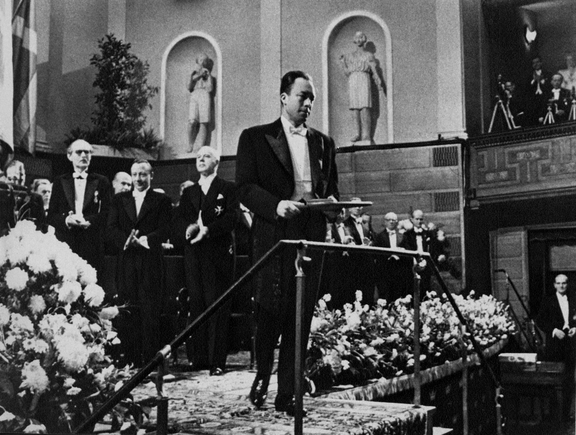 Αλμπέρ Καμύ: Εκπρόσωπος μιας γενιάς-8