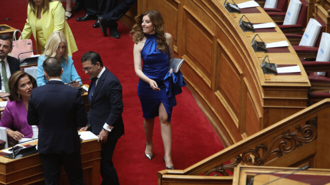 εντός-και-εκτός-πασοκ-κατά-συριζα-χωρί-562503625