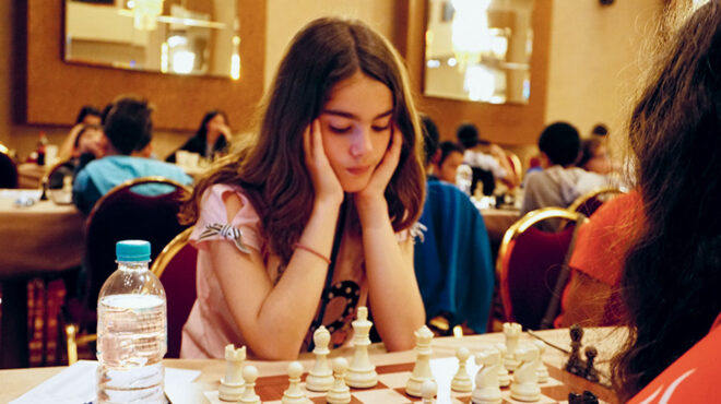 στο-περιστέρι-δίνουν-μάχη-οι-νέοι-πρωτ-562503649