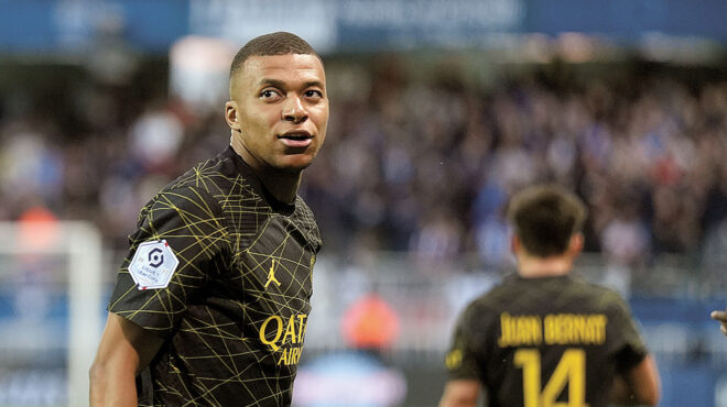 700-εκατ-ευρώ-στον-εμπαπέ-για-ένα-έτος-δίν-562537372