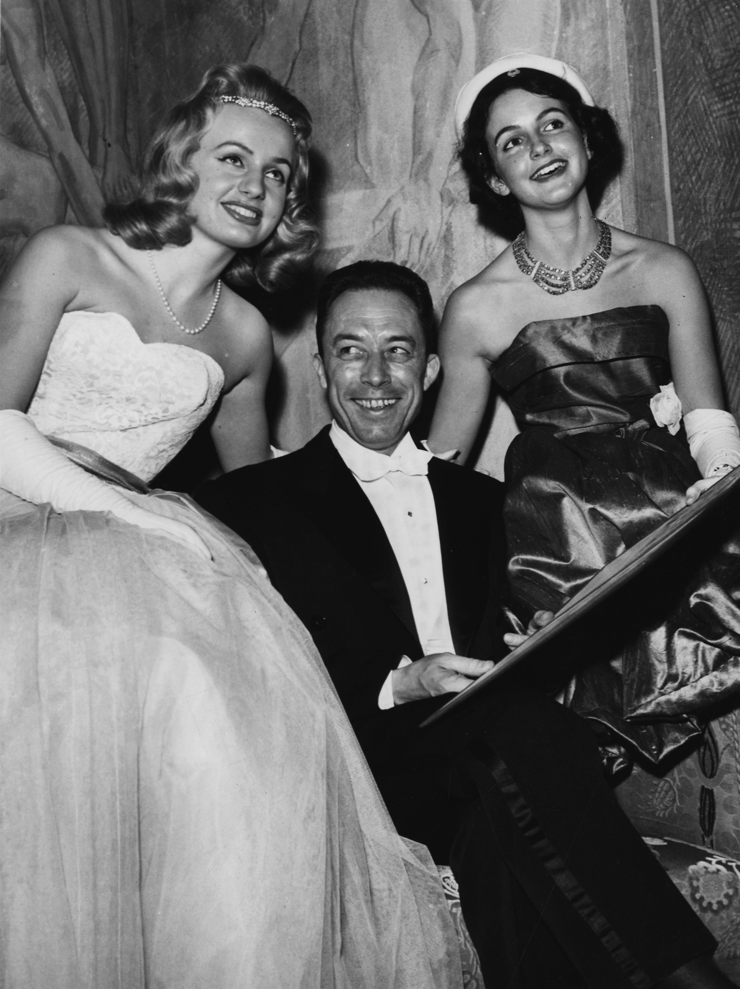 Αλμπέρ Καμύ: Εκπρόσωπος μιας γενιάς-9