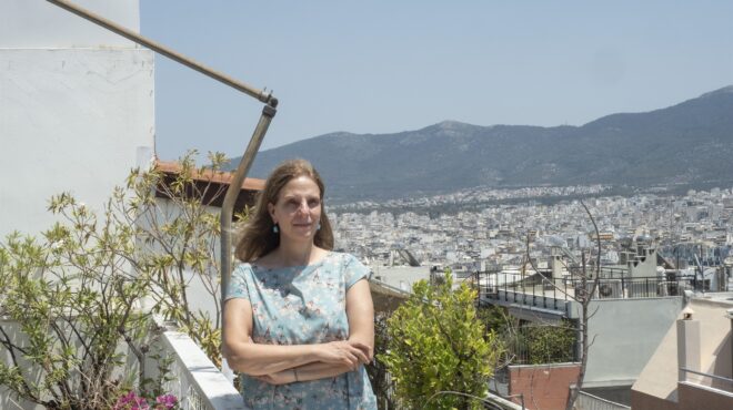 αντιμέτωποι-με-τον-ύπουλο-εχθρό-της-ακ-562522441