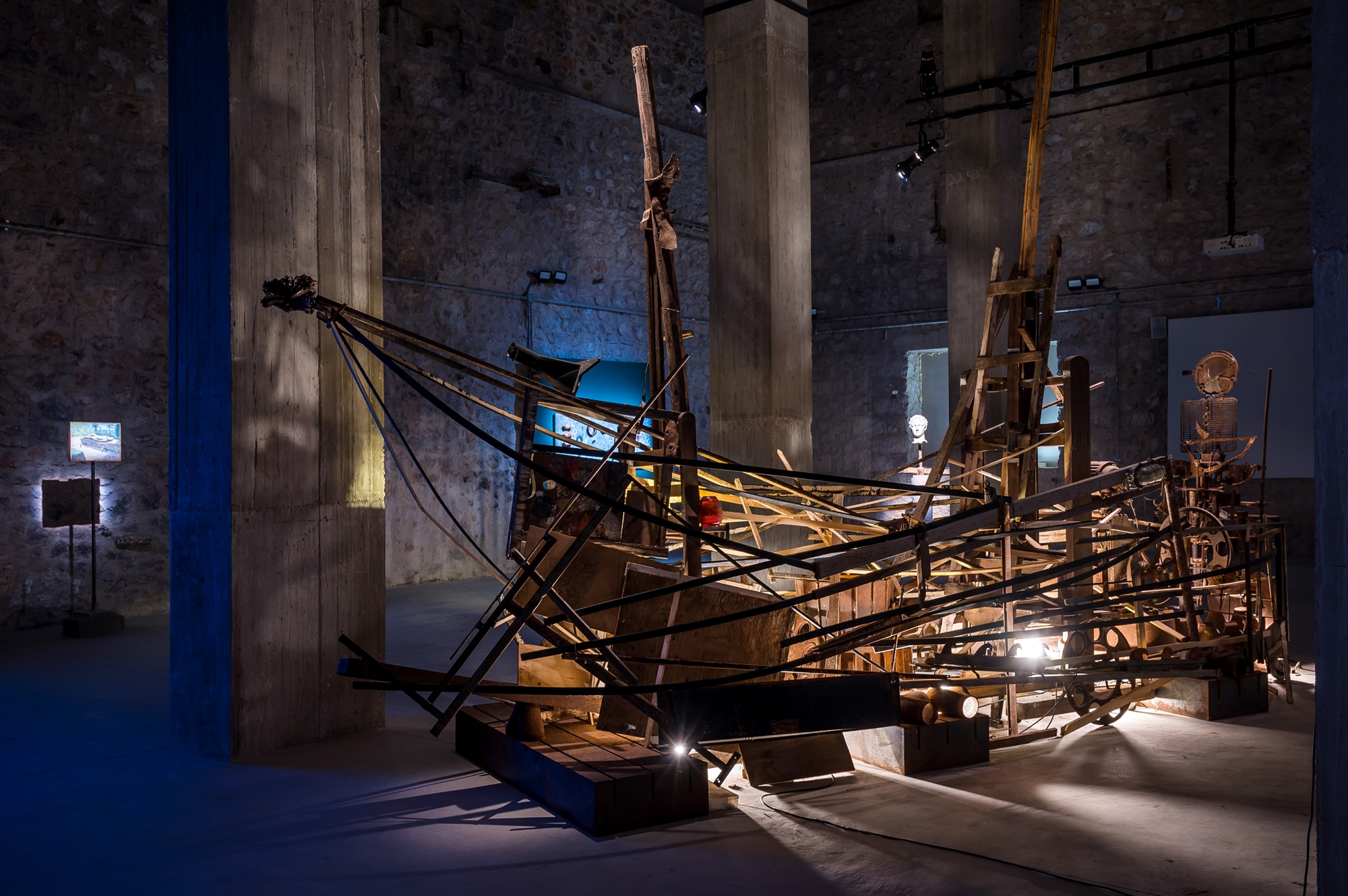 Η Ελευσίνα στον καθρέφτη-2