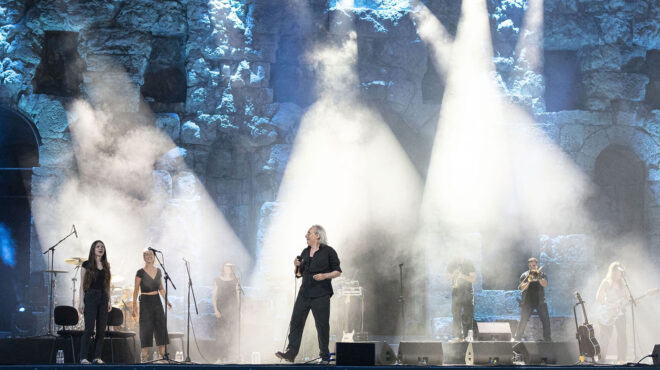 τραγουδώντας-στο-ηρώδειο-με-τον-γιάνν-562505728