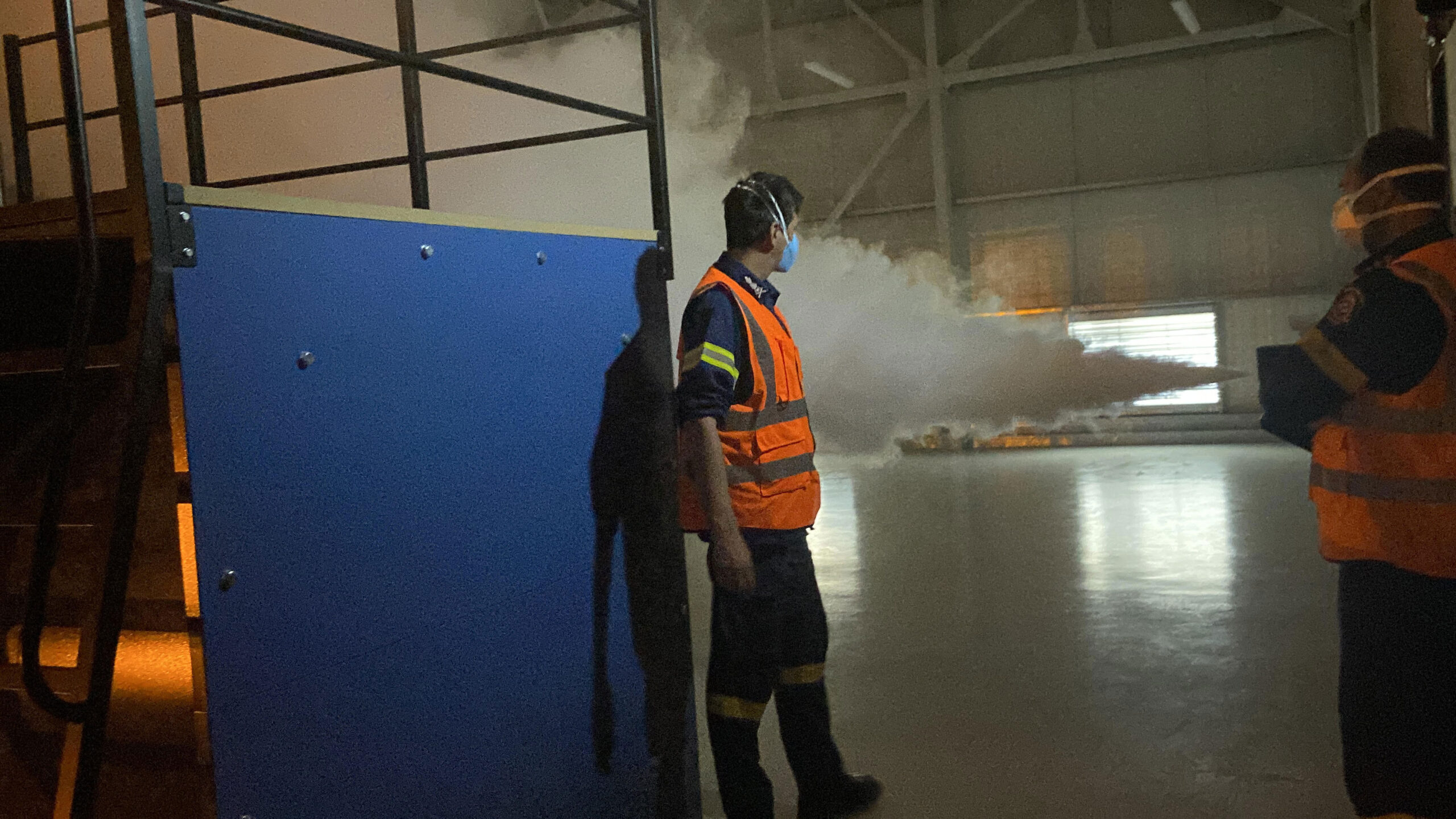 Πιάνουν δουλειά οι πρώτοι πυροσβέστες από έξι χώρες-3