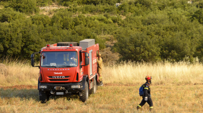 αγρίνιο-φωτιά-τώρα-σε-δασική-έκταση-στ-562546534