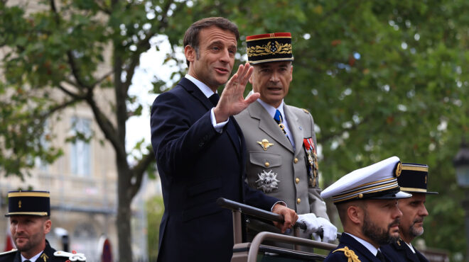 η-γαλλία-γιόρτασε-την-ημέρα-της-βαστίλ-562522123