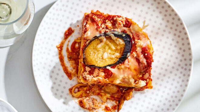 σιτσιλιάνικα-λαζάνια-σε-σάλτσα-ντομά-562530181