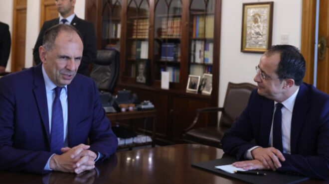 συνάντηση-γεραπετρίτη-χριστοδουλίδη-562503616