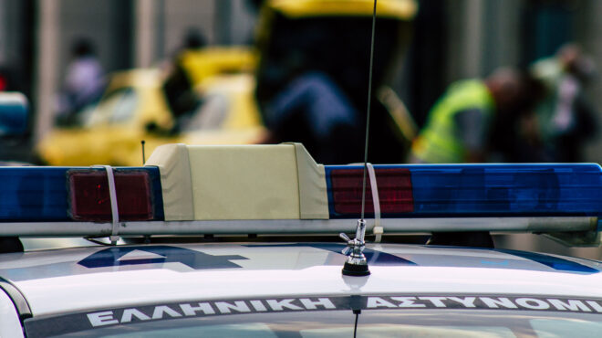 καλλιθέα-χειροπέδες-σε-δύο-άτομα-για-δ-562501339