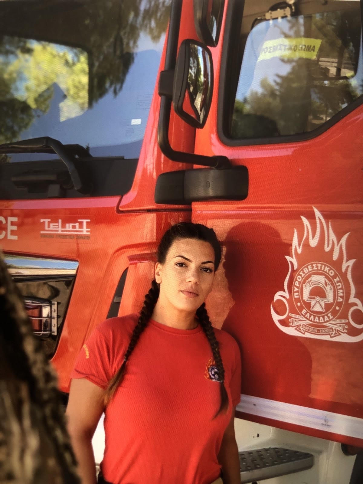 Φωτιά: «Για εμάς τους εθελοντές το κάθε σπίτι που καίγεται είναι και δικό μας»-2