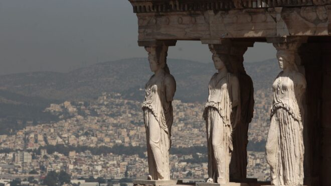 καιρός-μικρή-πτώση-της-θερμοκρασίας-σ-562535659