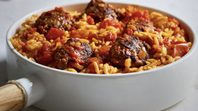 κεφτεδάκια-κοκκινιστά-γιουβέτσι-562535341