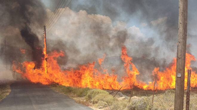 οριοθετήθηκε-η-φωτιά-στην-κερατέα-562509472