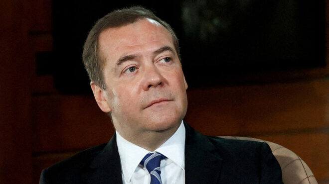 μεντβέντεφ-η-ρωσία-θα-μπορούσε-να-προσ-562506076