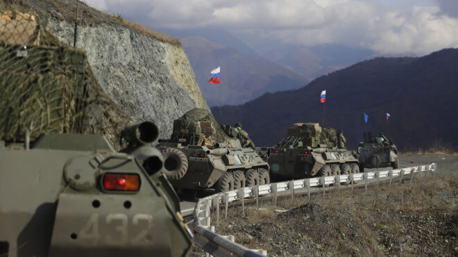 ναγκόρνο-καραμπάχ-χιλιάδες-άνθρωποι-562520689