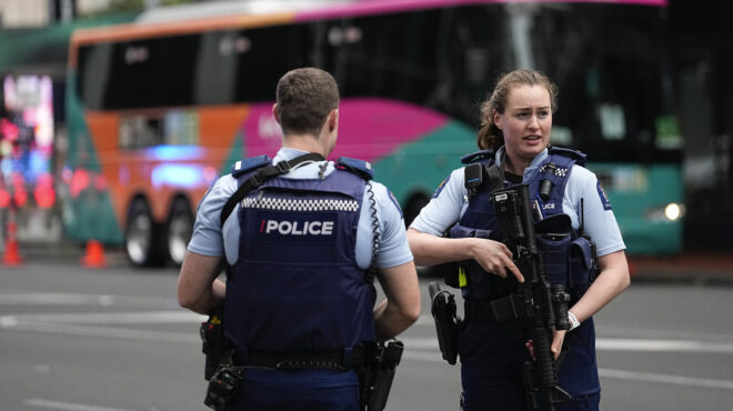 νέα-ζηλανδία-δύο-νεκροί-από-πυροβολισ-562530145