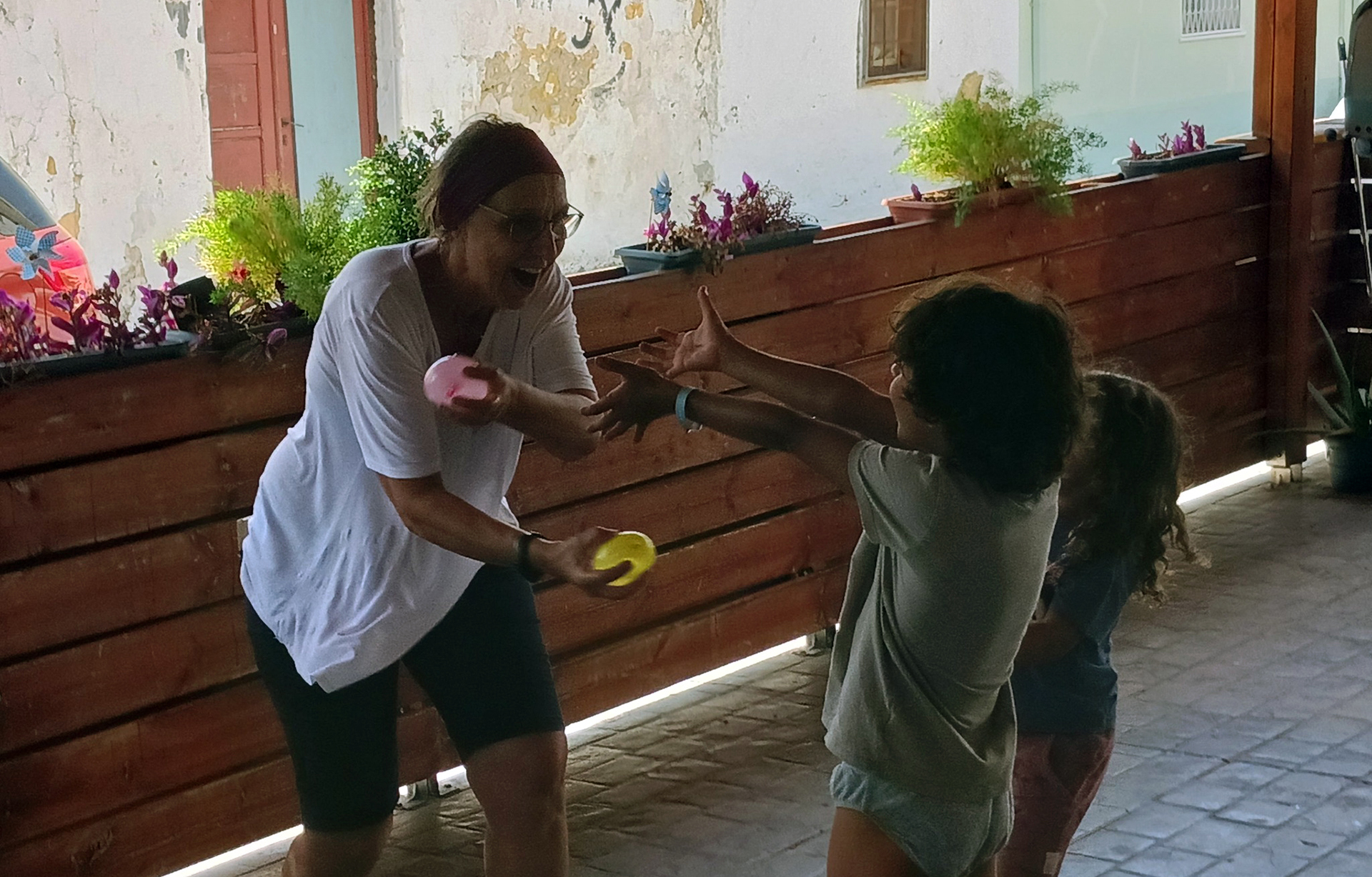 Οι Ροδίτες που άνοιξαν τα σπίτια τους για τους τουρίστες-5