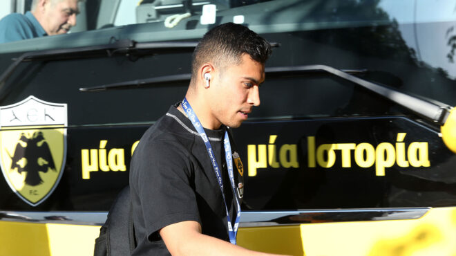 στο-κλαμπ-των-λίγων-ο-πινέδα-562501375