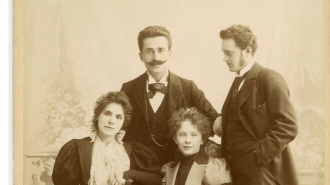 η-κρυφή-ζωή-ενός-επιφανούς-αστού-562524985