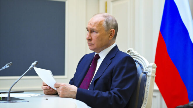 πούτιν-πρώτη-διεθνής-εμφάνιση-μετά-τη-562503772