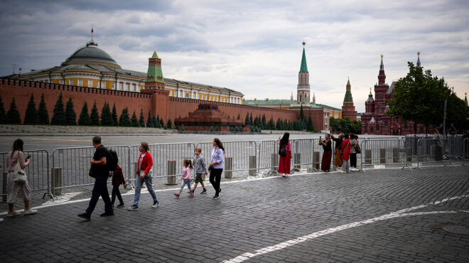 κρεμλίνο-θα-παρακολουθούμε-πολύ-στε-562509424