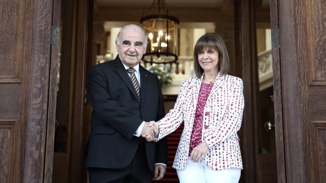 σακελλαροπούλου-το-μεταναστευτικό-δ-562506301