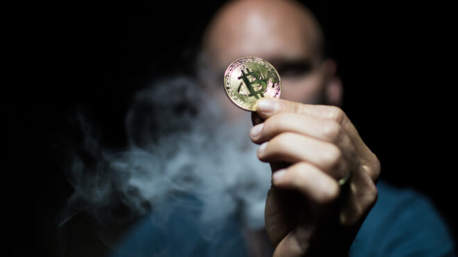 ηπα-20-χρόνια-φυλάκιση-στο-δεξί-χέρι-του-562517296