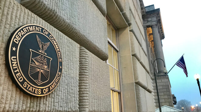 ηπα-δυο-ευρωπαϊκές-εταιρείες-στη-μαύ-562527328