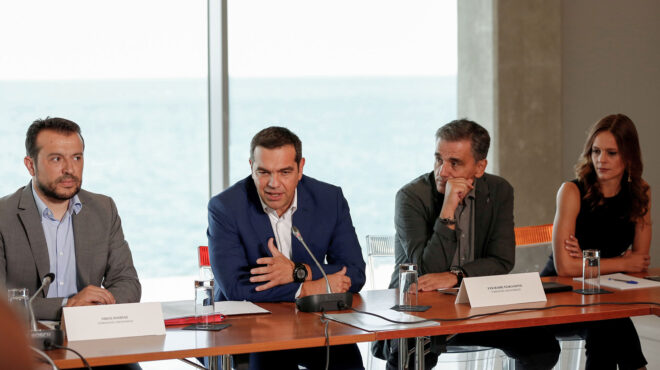 συριζα-η-κούρσα-για-την-ηγεσία-και-τα-562524109