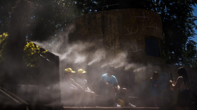 οι-υψηλές-θερμοκρασίες-στη-νότια-ευρώ-562526677