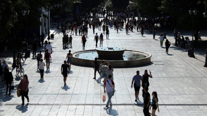 αυξημένα-τα-έσοδα-και-οι-αφίξεις-τουρι-562536112