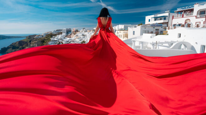 από-χρυσάφι-το-ιπτάμενο-φόρεμα-της-σ-562519288