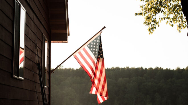 η-φθηνή-αγορά-που-άλλαξε-τον-παγκόσμιο-562503595