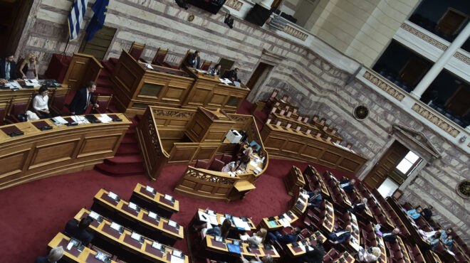 ψηφίστηκε-το-νομοσχέδιο-για-τα-μεικτά-562541986