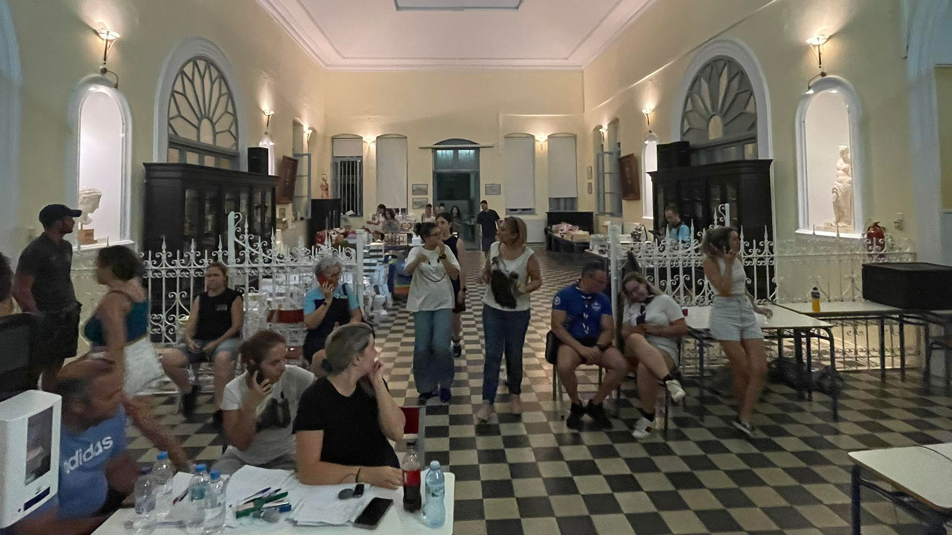 Ρόδος: Το συγκινητικό κύμα αλληλεγγύης και το «ευχαριστώ» των τουριστών-10