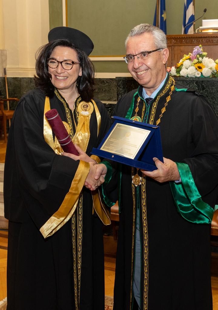 Ευστρατία Ζαφειρίου: Η ζωή σε διαρκή κίνηση -1