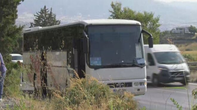 θεσσαλονίκη-φωτιά-σε-εν-κινήσει-τουρι-562548442