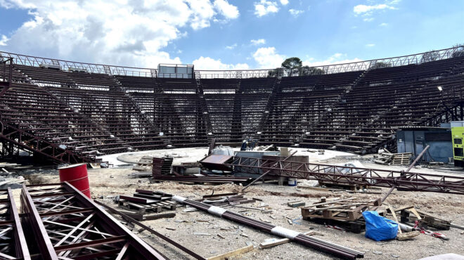 θέατρο-λυκαβηττού-ενας-θεσμός-επισ-562574131