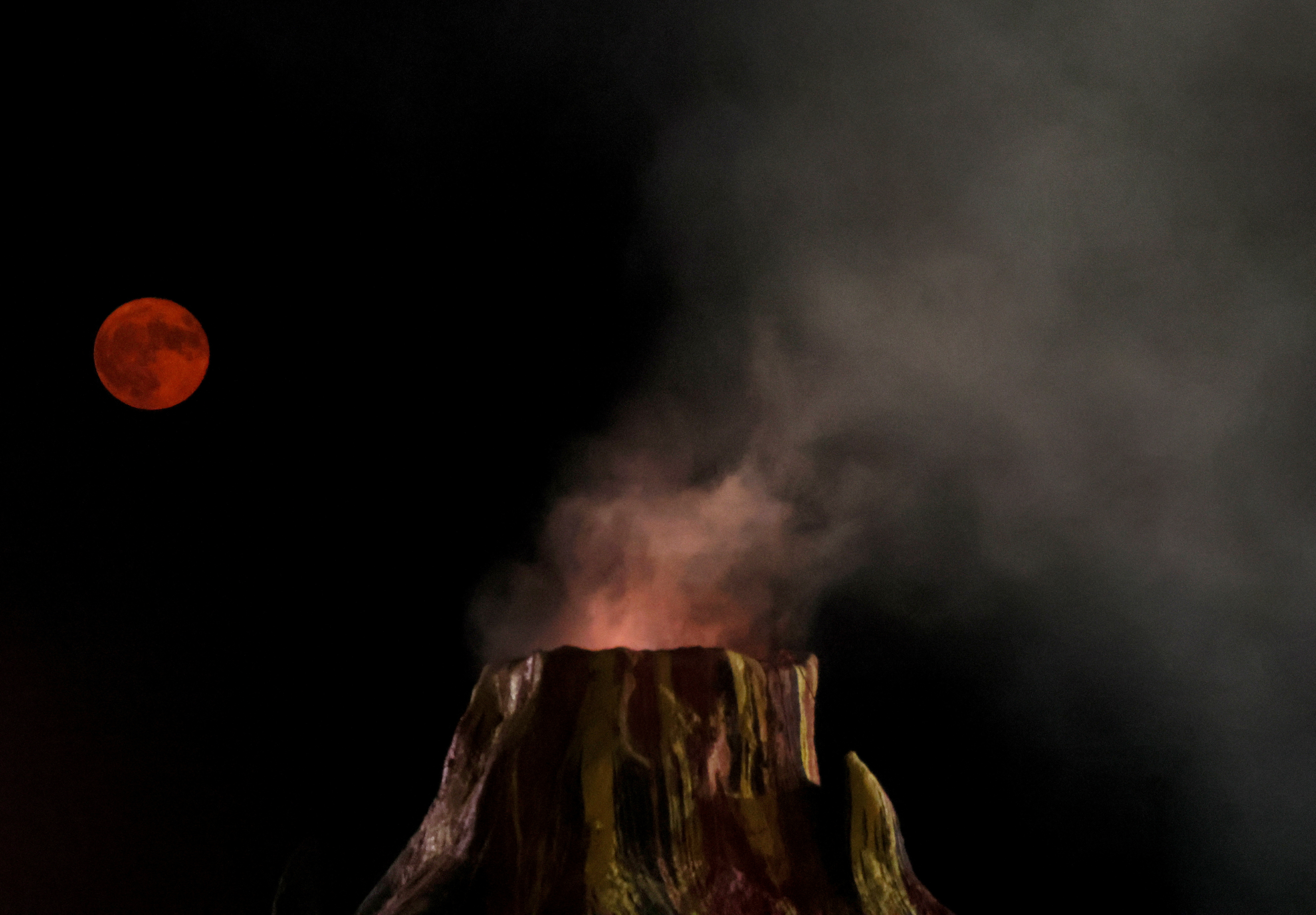 Νύχτα μαγείας με την – πρώτη  – υπερπανσέληνο του Αυγούστου-9