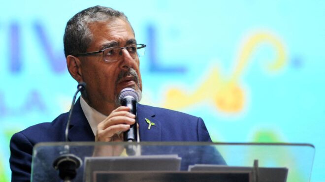 γουατεμάλα-νικητής-των-εκλογών-ο-υποψ-562576672