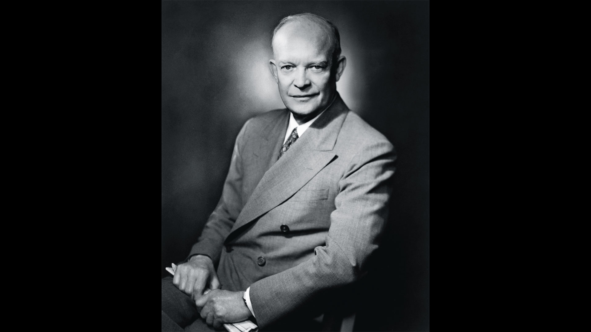 ντ-αϊζενχάουερ-μετριοπαθής-και-στρατ-562577086