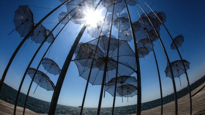 καιρός-ζέστη-και-ισχυροί-άνεμοι-σήμερ-562575088